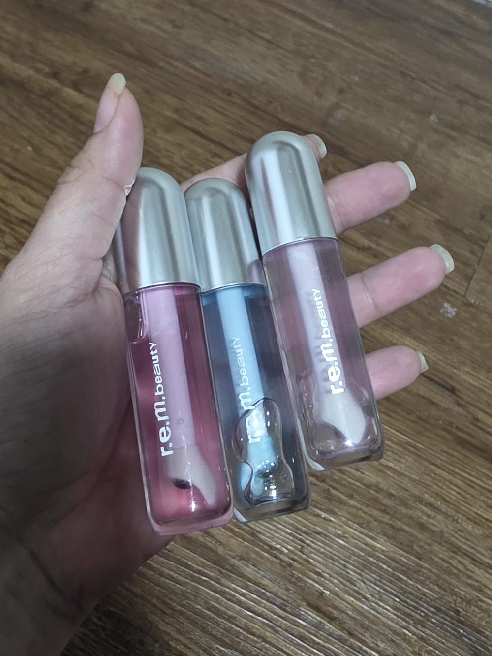 r.e.m. beauty Essential Drip Lip Oils
